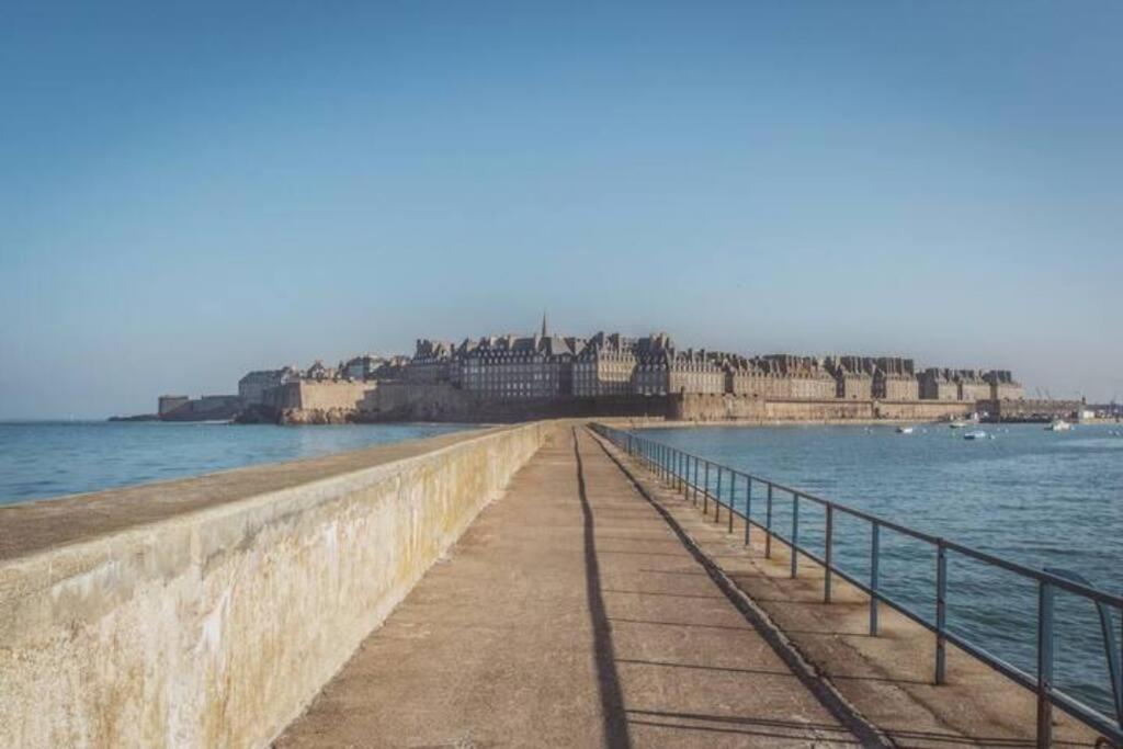 Olivia - Charmant Appartement St-Malo Intra-Muros Saint-Malo Exterior foto